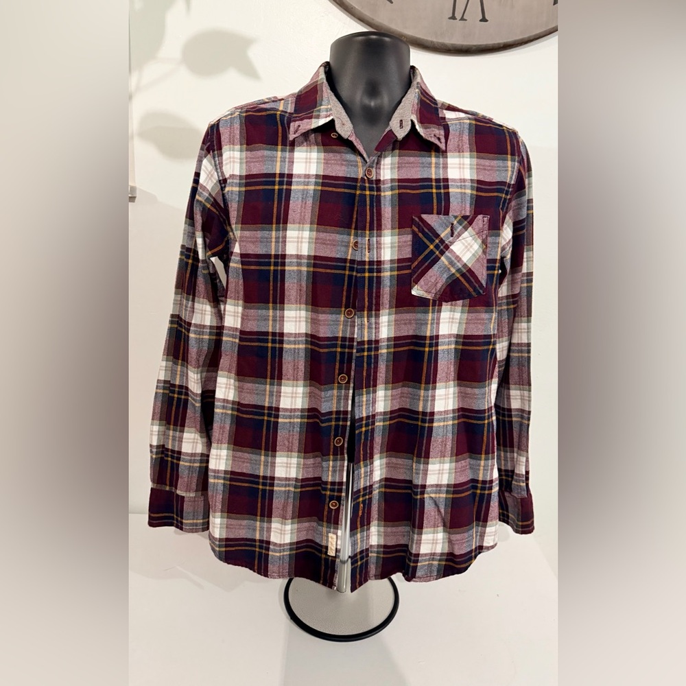 WeatherProof Vintage Men's Button Down Plaid Shirt - Burgundy and White